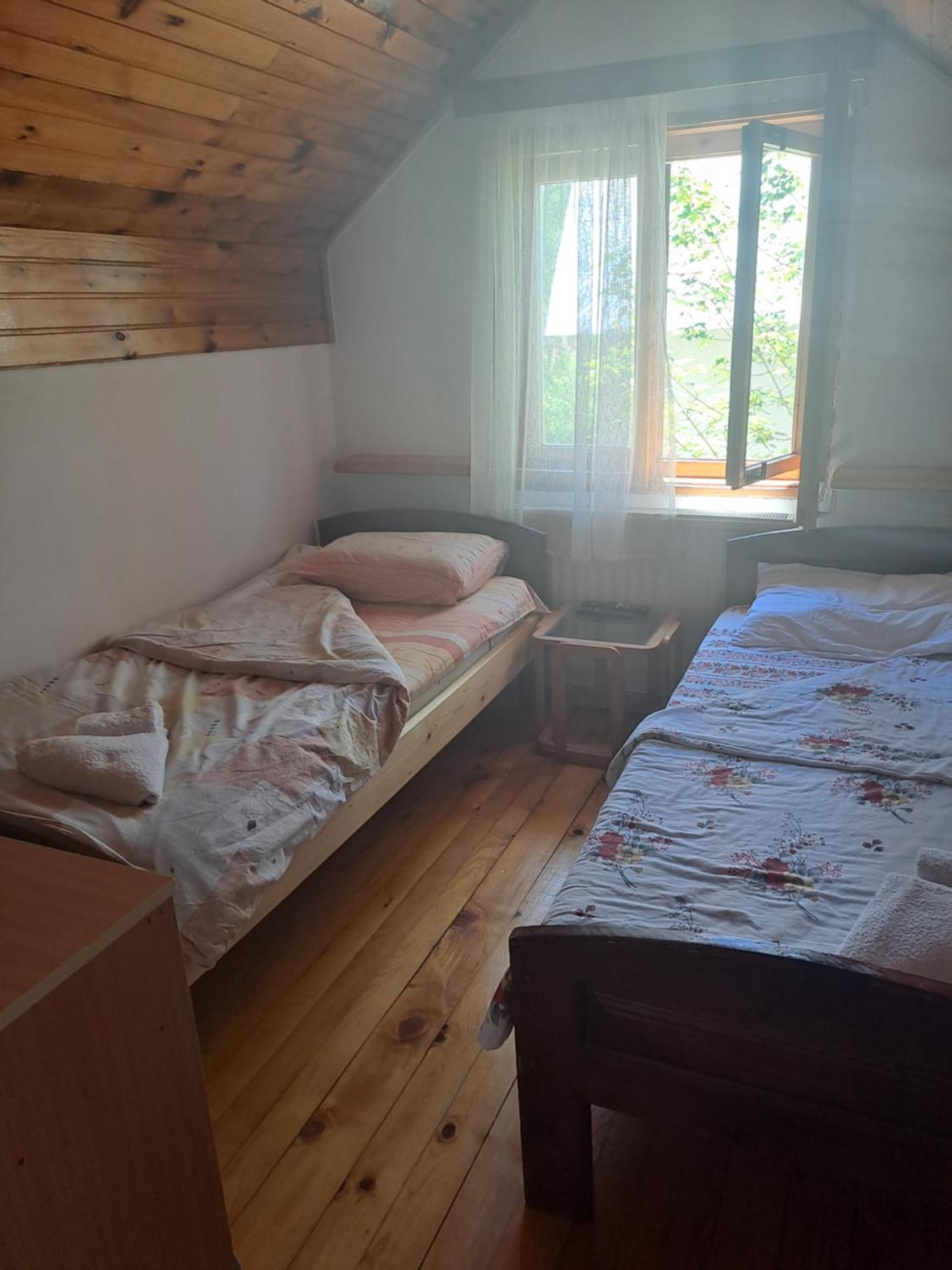 Guesthouse Ukus Durmitora Žabljak Rom bilde