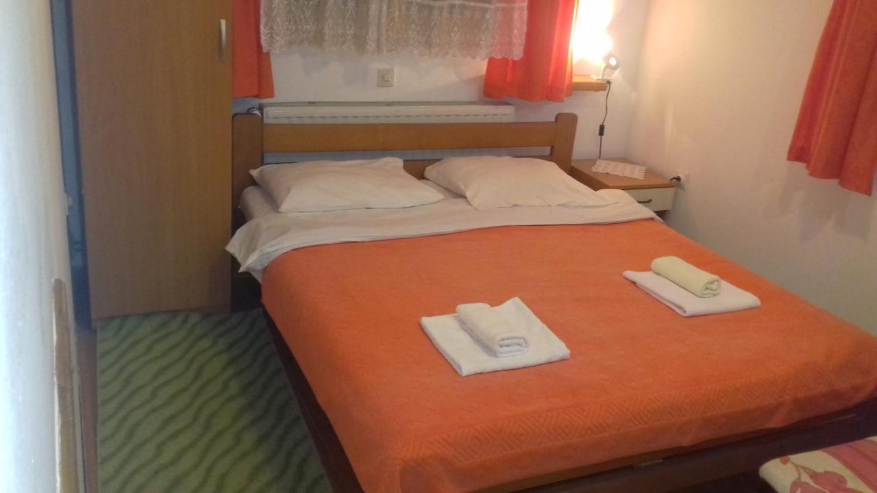 Guesthouse Ukus Durmitora Žabljak Eksteriør bilde